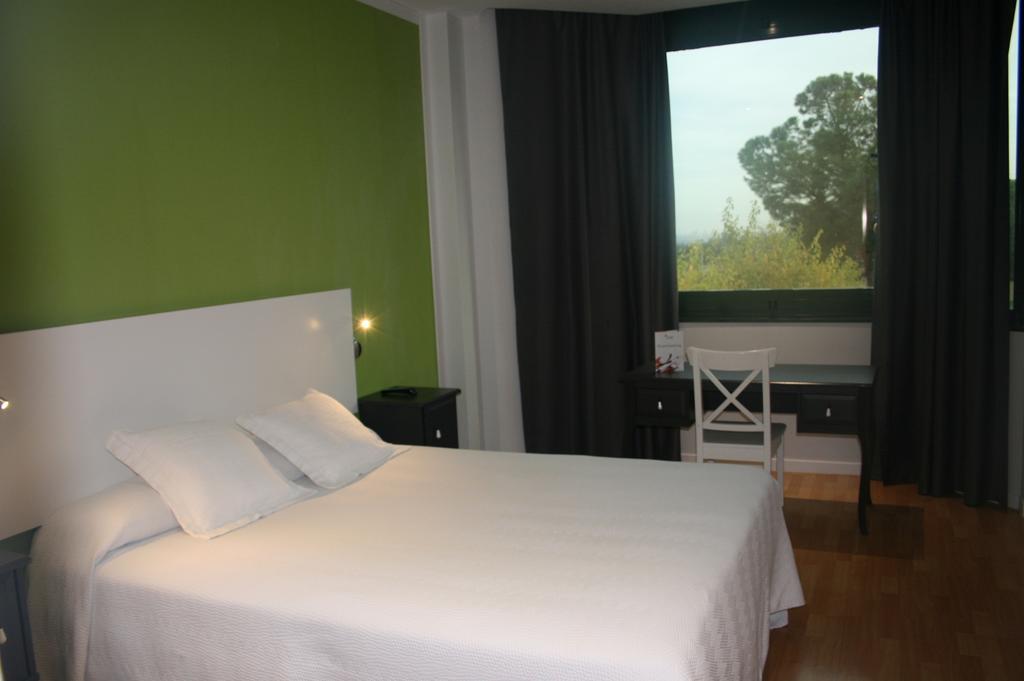 Apartamentos Th Las Rozas Eksteriør bilde